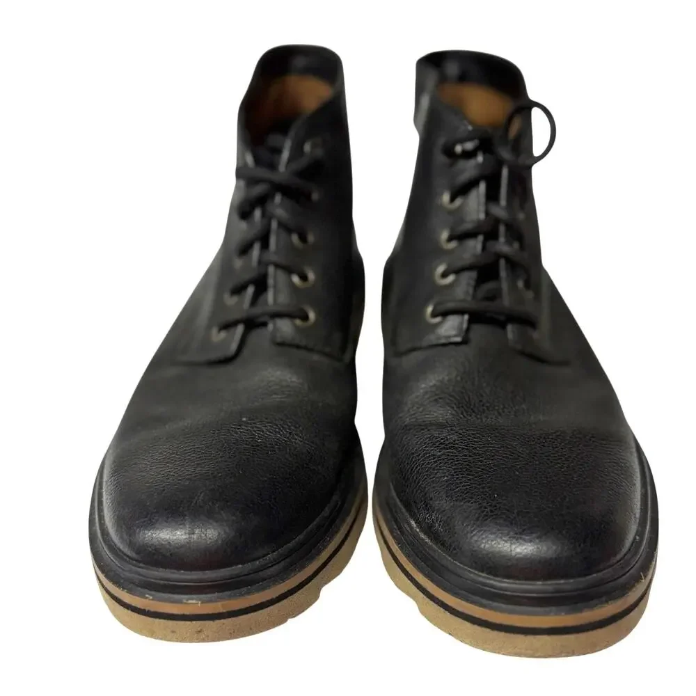Clarks TOR ExtraLight Men's Black Leather Chukka Boots Size 9.5 (UK 8.5/EU 42.5)